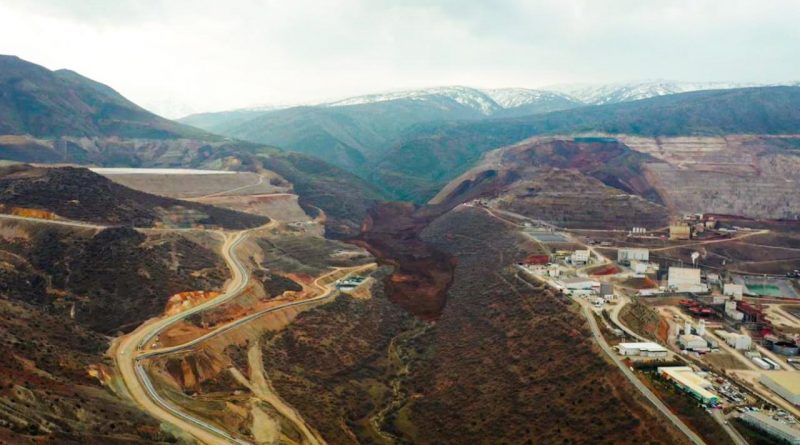 Erzincan İliç’teki maden faciasında 2 işçinin daha cansız bedenine ulaşıldı 7