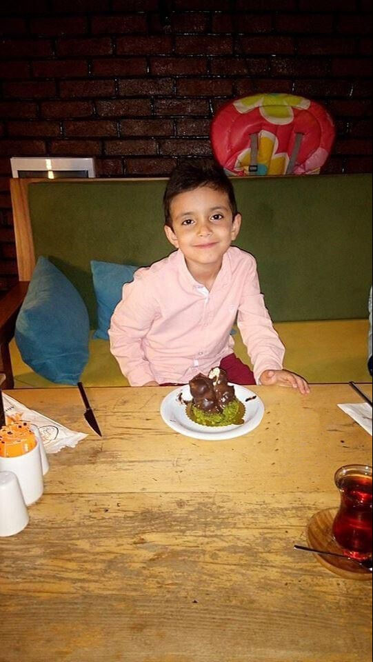 4 kişilik aile yok oldu! Otomobil köprüden böyle uçtu, işte görüntüler - 5. Resim
