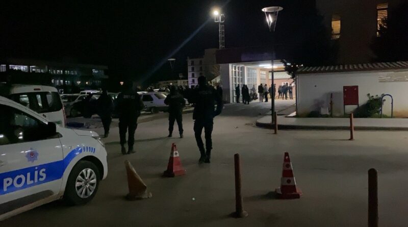 Adıyaman’da meydan savaşı gibi akraba kavgası: 3 ölü, 2 yaralı 1