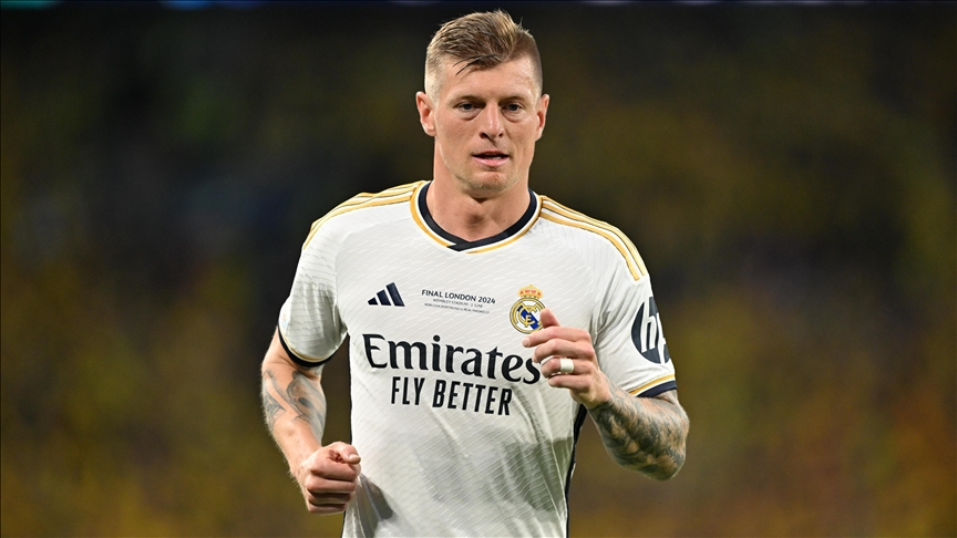 Toni Kross futbolu bırakıyor mu