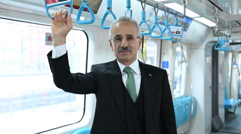 Bakan Uraloğlu duyurdu: 2 hattın yapımı bakanlığa devredildi 1