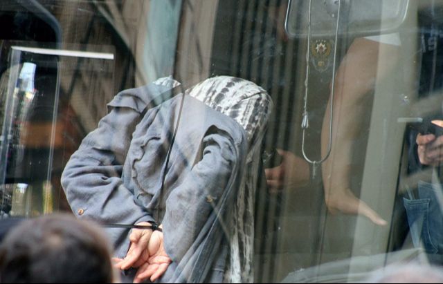 Bakan Yerlikaya duyurdu! İstanbul'daki İsrail protestosu sonrası 2 emniyet görevlisi açığa alındı - 2. Resim