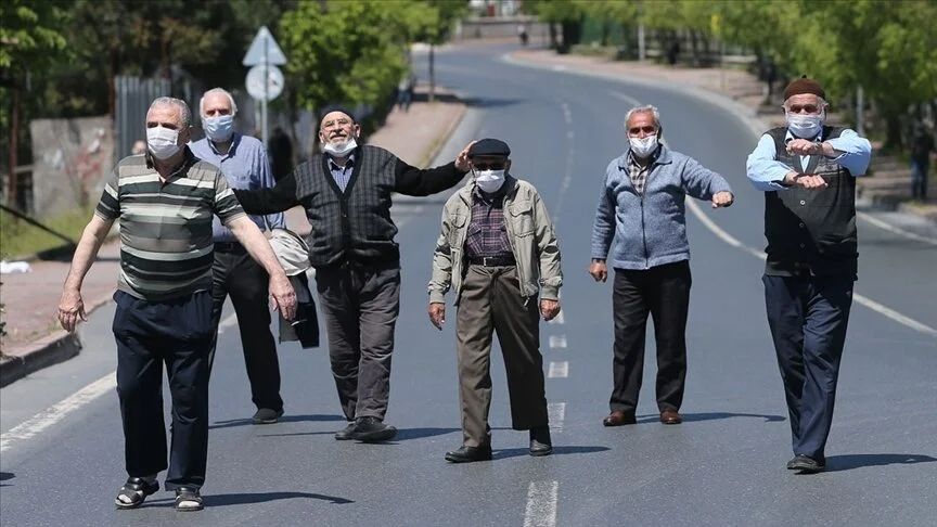 EYT'den kaç kişi emekli oldu? 2023’te 2 milyon 193 bin kişi emekli olmuştu - 1. Resim
