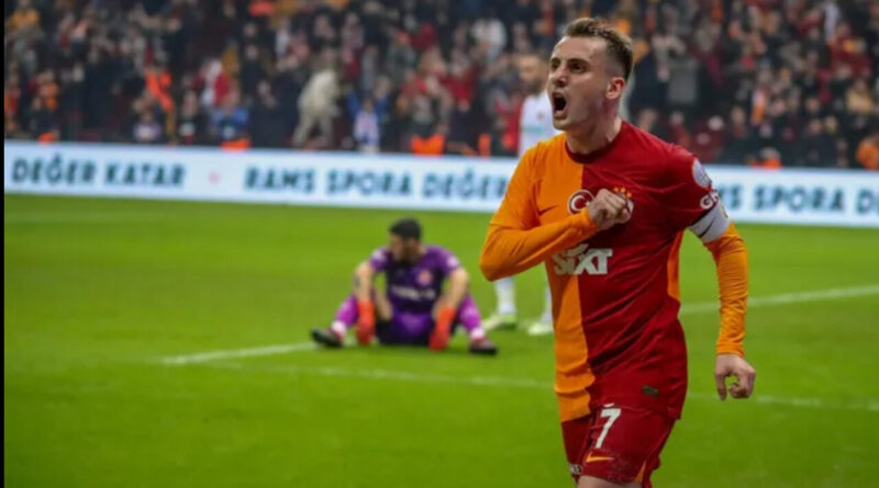 Galatasaray taraftarına galibiyet sonrası kötü haber! 2 yıldız maçı yarıda bırakmak zorunda kaldı 1
