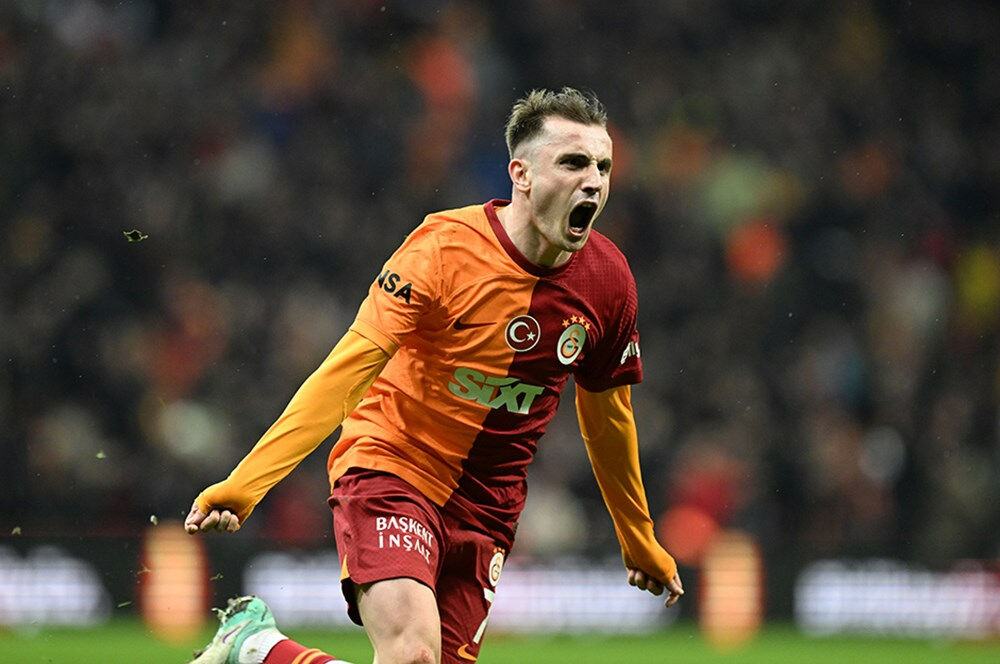 Okan Buruk Galatasaray'dan ayrılmak isteyen Kerem Aktürkoğlu ile görüştü - 3. Resim