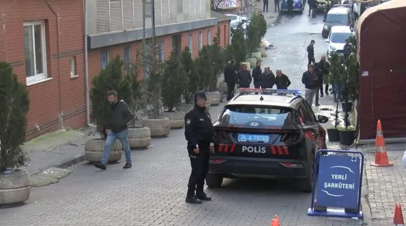 Sultangazi'de cemevine silahlı saldırı: 2 şüpheli yakalandı 1