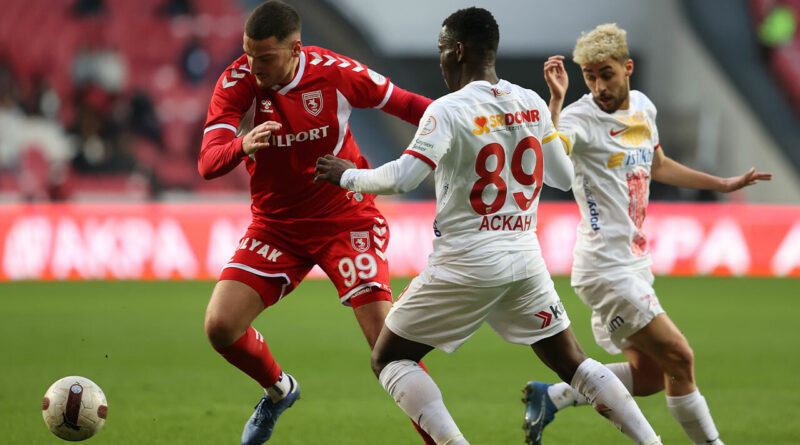 Süper Lig'de bugün 2 maç oynanacak! Günün programı 1