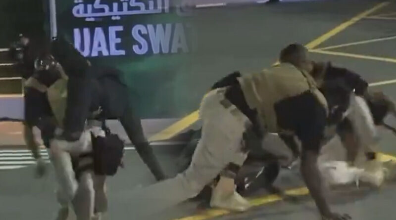 SWAT Challenge'da Suudi Arabistan özel harekatı rehineyi 2 kez yere düşürdü 1
