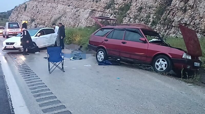 TAG Otoyolu'nda feci kaza! 2 ölü, 7 yaralı 1