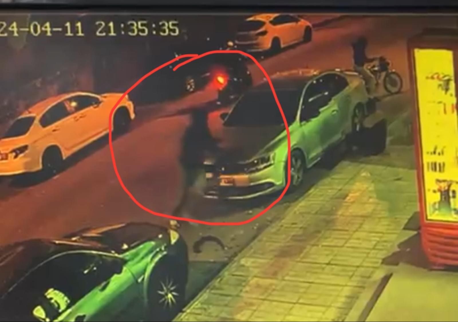 Yer Diyarbakır Bağlar... Kar maskeli 2 kişi otomatik silahla kahvehaneyi bastı - 2. Resim