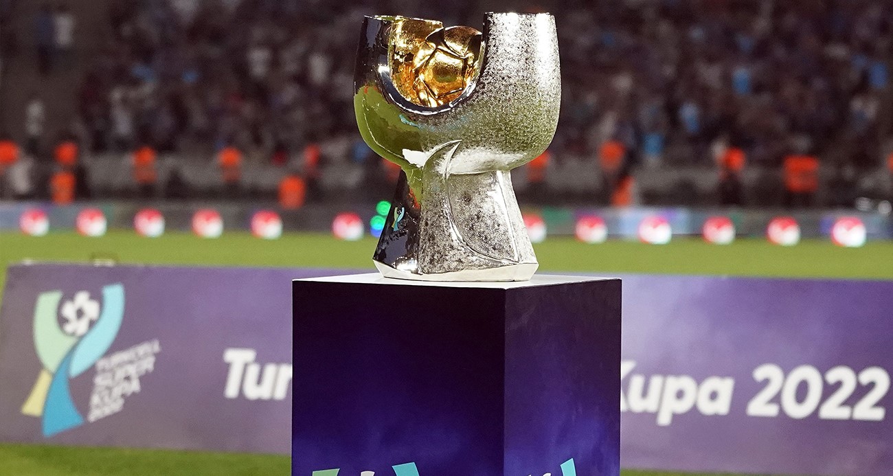 Süper Kupa'yı en çok 17 kupa sayısı ile Galatasaray kazandı! İkinci sırada 10 kupa ile Trabzonspor var
