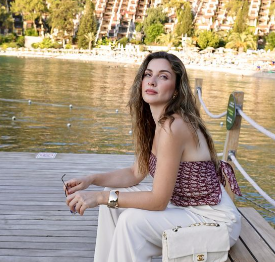 Merve Özkaynak ayağına ne oldu