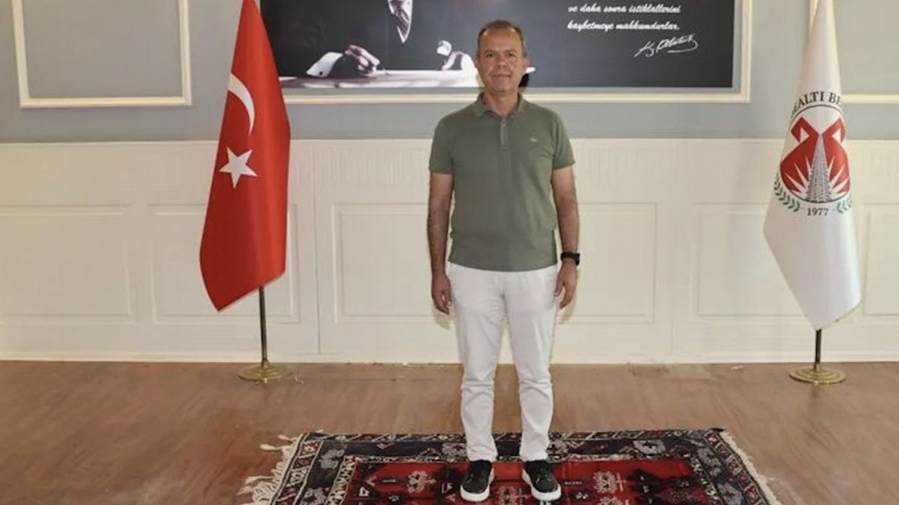 Antalya Döşemealtı Belediye başkanı CHP'li Menderes Dal