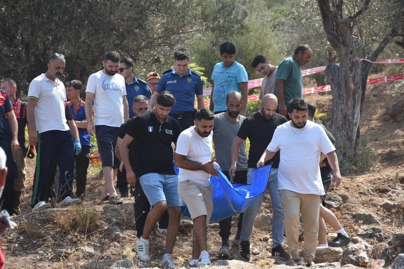 izmirde çocuklarını öldürüp intihar eden abab