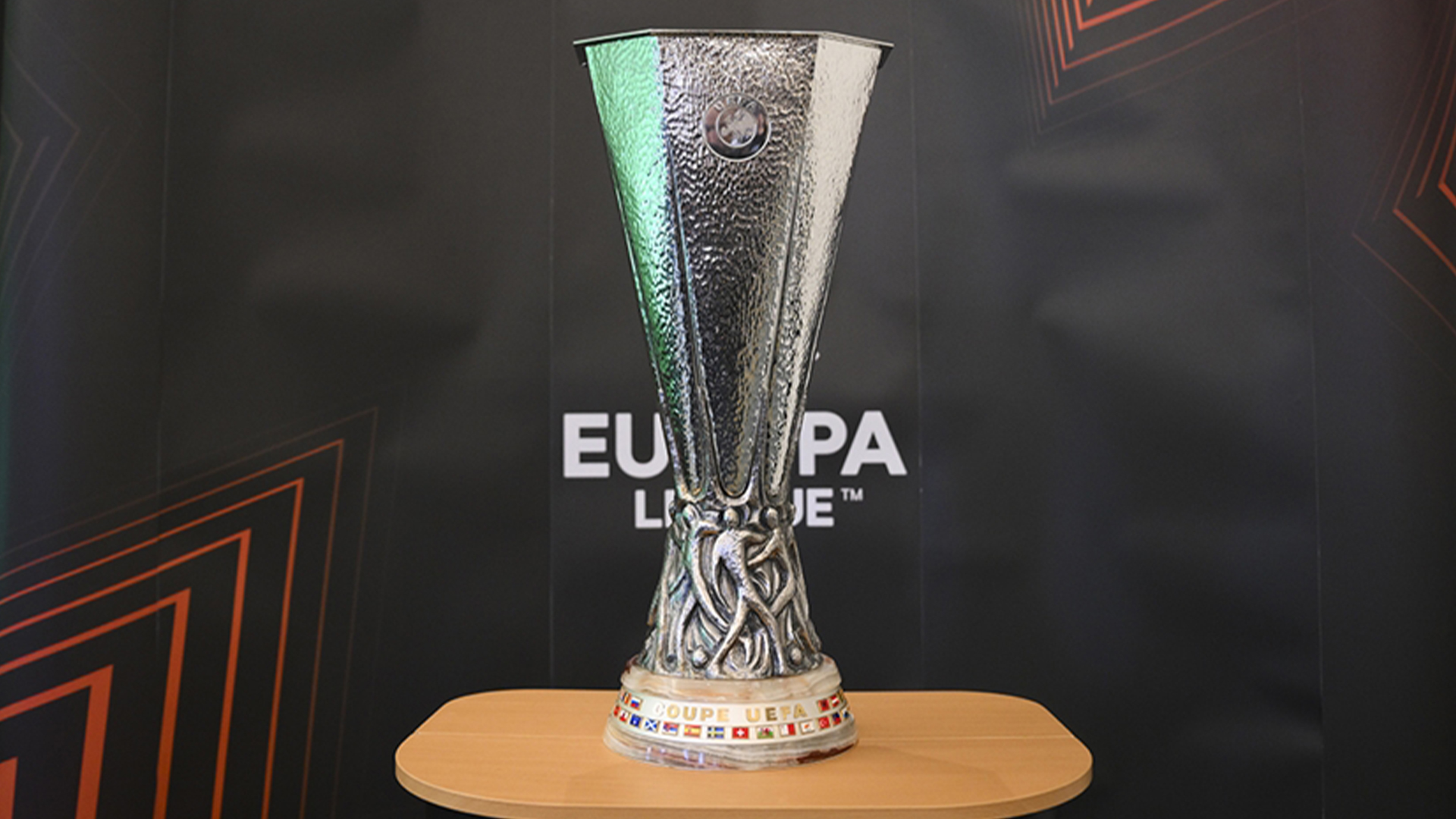 UEFA Avrupa Ligi para ödülleri (2024-2025)