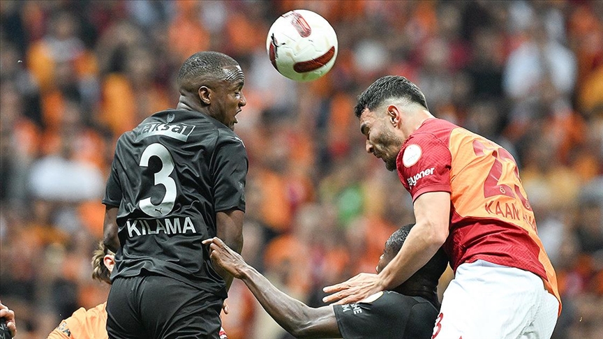 Galatasaray Hatayspor maçını Bein Sports spikeri Murat Yenersoy anlatıyor