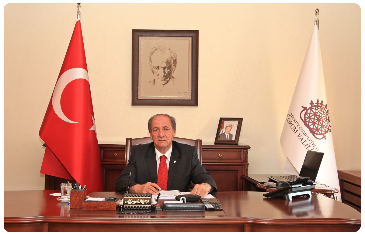Kars Valisi Ahmet Kara vefat etti! Çorum Valiliği de yaptı