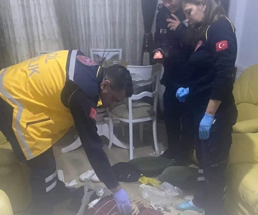 Canan Cerit kimdir