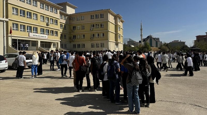 Elazığ okullar tatil mi deprem