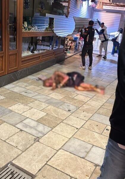 Ağabeyler arasında benzinle market yangını-4