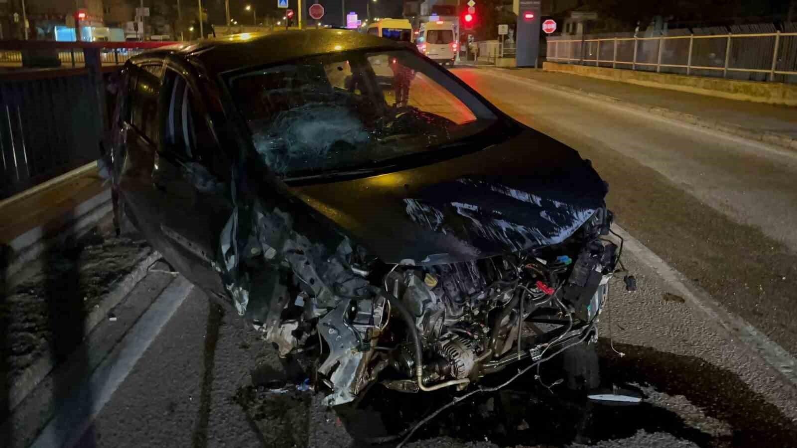 Bursa'da Gizli Buzlanma Sonucu Sürücü Yaralandı