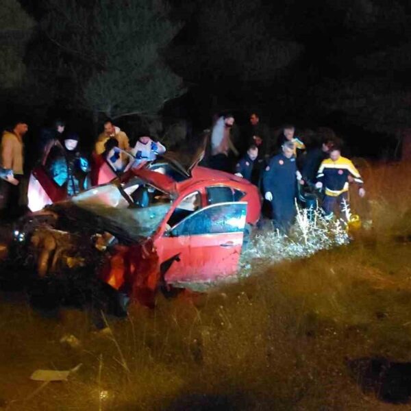 Erzurum'da trafik kazasında 1 kişi hayatını kaybetti-6