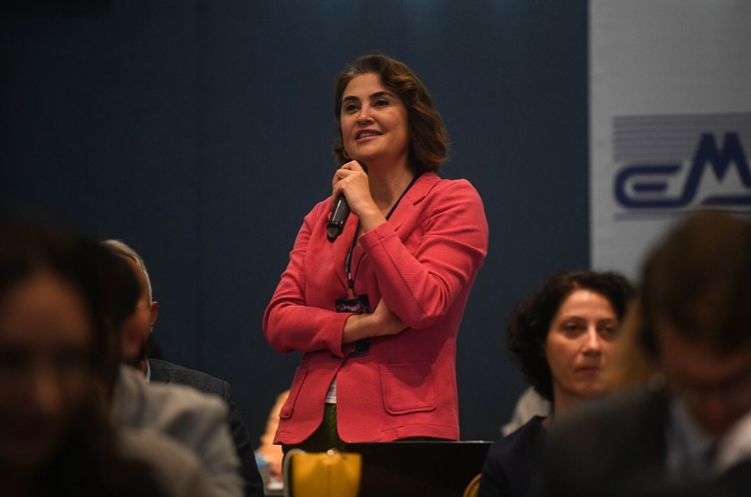 Gazeteci Hilal Köylü hangi gazetede yazıyor Bahçeli'nin "Mesleği bırak" sözünden sonra merak edildi