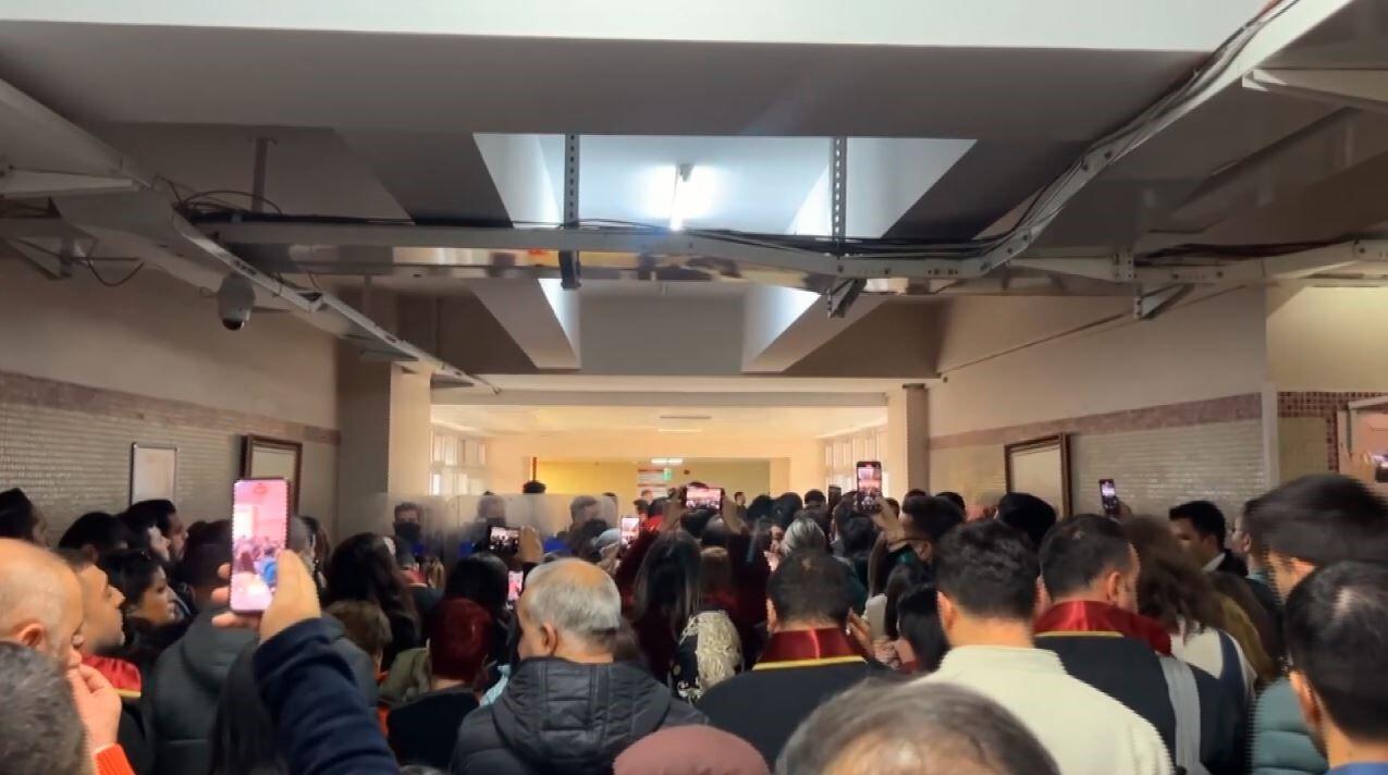 İstanbul'da 'Yenidoğan Çetesi' Davası: 47 Sanık Yargılanıyor
