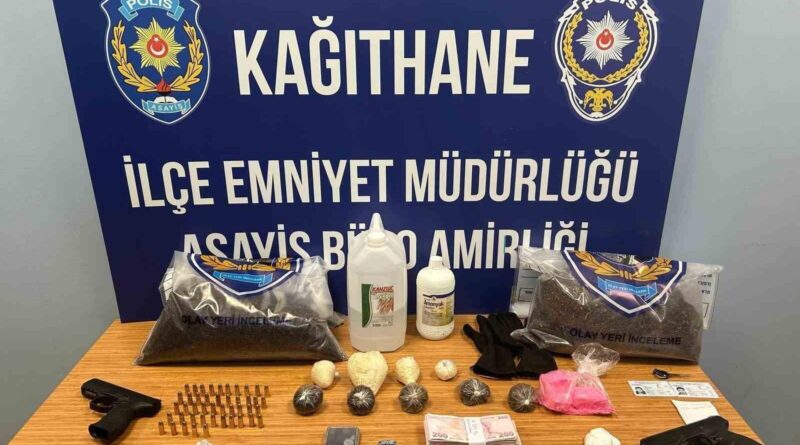 İstanbul Kağıthane’de Uyuşturucu Ticareti Operasyonu: 5 Şahsı El Kediginde 209 Gram Kokain ve Diğer Maddeler Ele geçirildi 1
