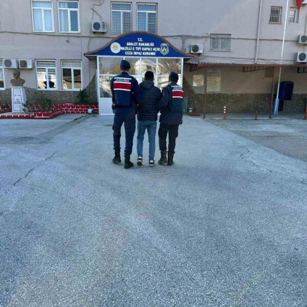 Tutuklanan şüpheli ve ele geçirilen malzemeler