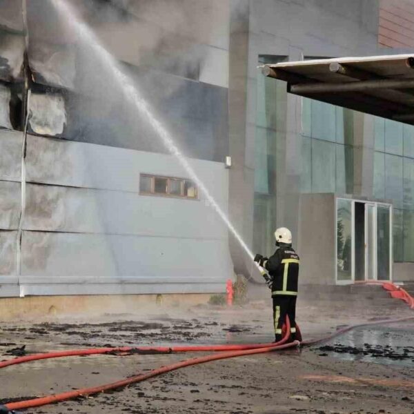 Yangınla Tahliye Edilen Çevre Vakitçi Görüntüsü-6