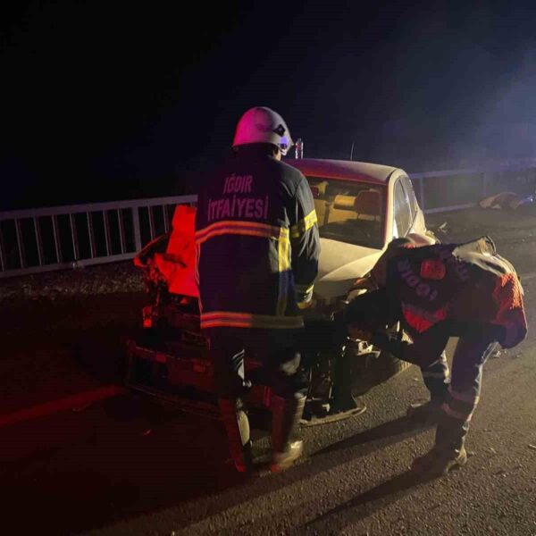 Zincirleme trafik kazası Iğdır'da-1