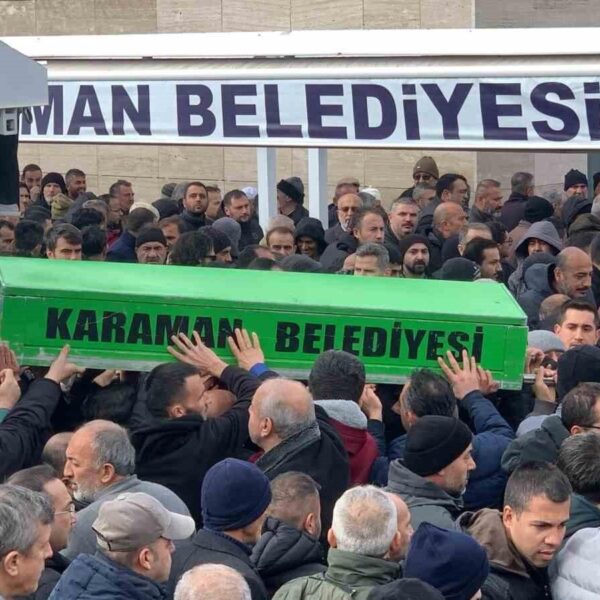 Ahmet Yesevi Camisi'nde kılınan cenaze namazı-2