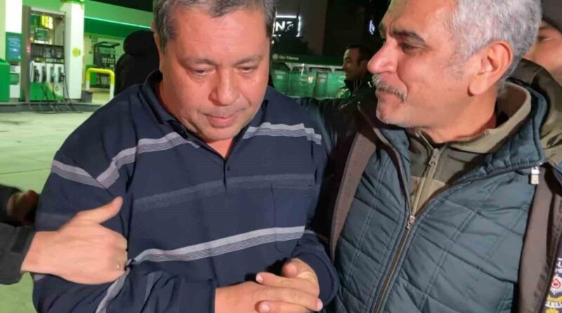 Aksaray'da Polis İhtarı Uymayan Sürücü Araçtan Yaya Olarak Kaçtı 1