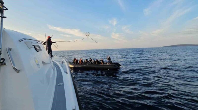 Aydın'da Kasım ayında 267 Düzensiz Göçmen Kurtarıldı, 1 Kaçakçı Yakalandı 1