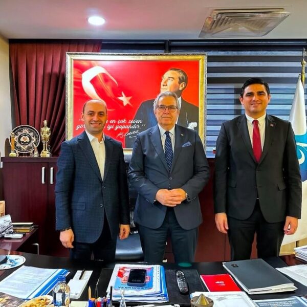 Bülent Akköse'nin Bandırma Belediye Başkanıyla görüşmesi-3