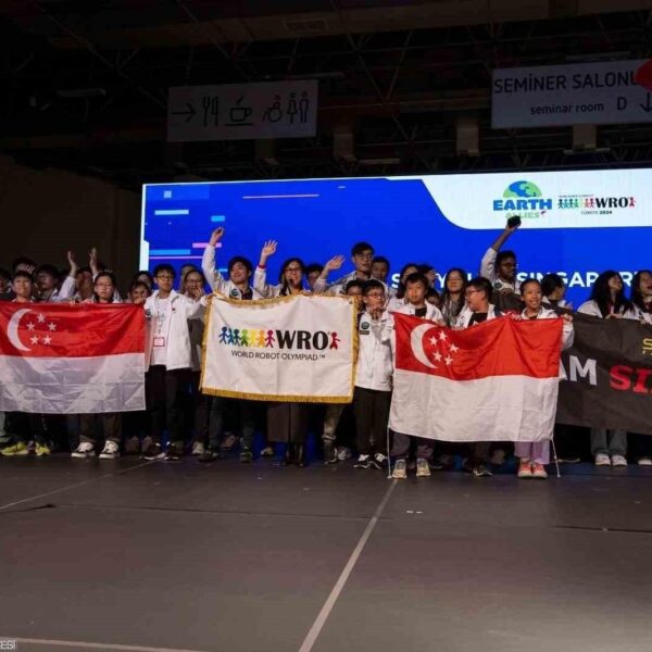Dünya Robot Olimpiyatı Türkiye Uluslararası Finali'nde çocukların ve gençlerin katılımı-1