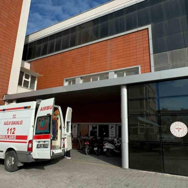 Fabrika yönetimi ve yetkililerin yaralı işçileri takip etme açıklaması