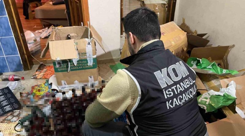 İstanbul Emniyeti: Sultangazi ve Fatih Operasyonlarında 516 Adet Satışa Hazır Sahte ve Kaçak Alkol Şişesi Ele geçirildi 1