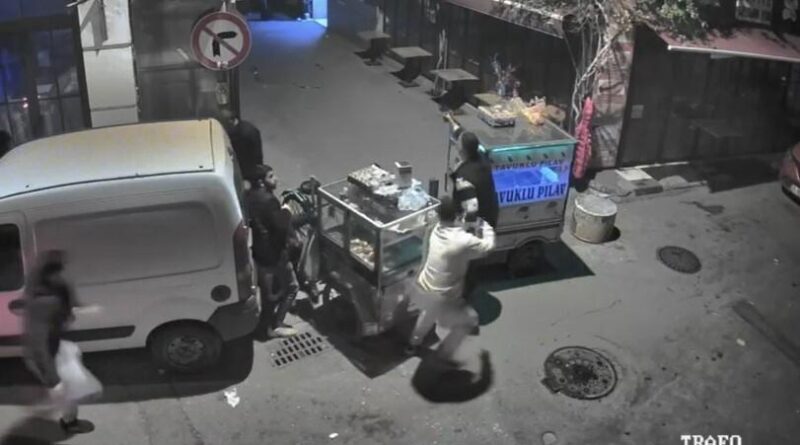 İzmir Alsancak'ta Yol Verme Tartışması Sonucu Tabancayla Ateş Açıldı, Bir Şüpheli Tutuklandı 1