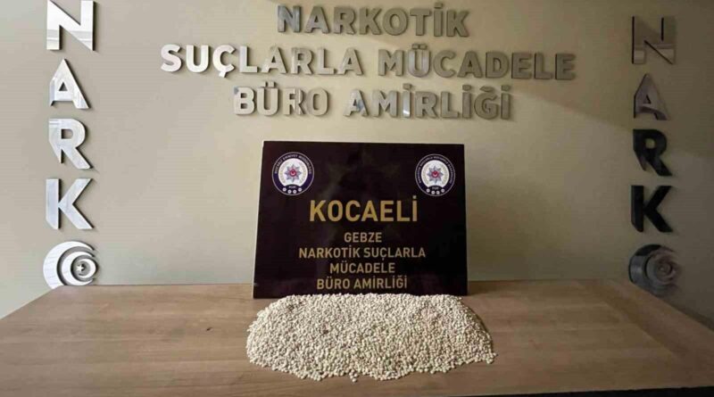 Kocaeli Çayırova'da 17 Bin 757 Cattagon Hap Ele geçirildi 1