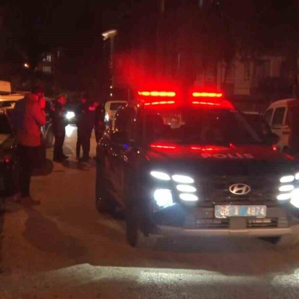 Mamak'ta kafeye silahlı saldırı, bir kişi yaralandı-1