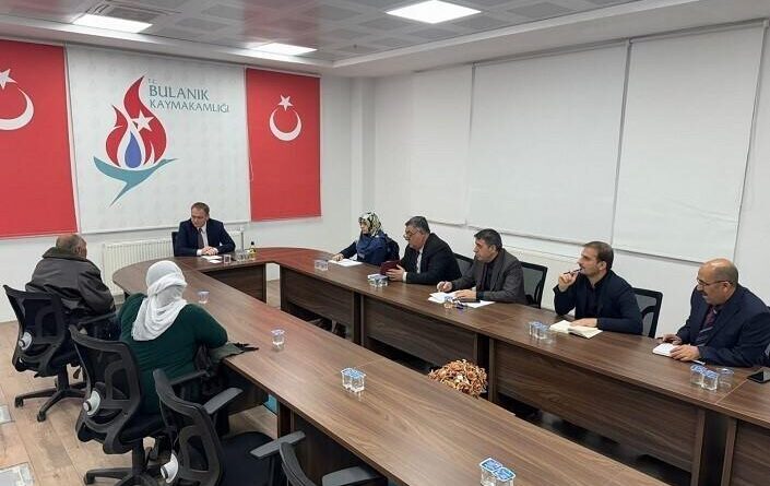 Muş Bulanık'ta Kaymakam Koşansu, Vatandaşlarla 'Halk Günü' Toplantısı Yaptı 1