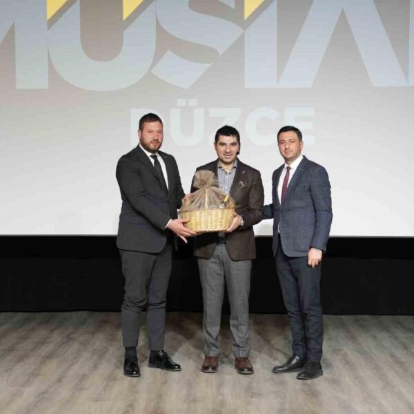MÜSİAD Düzce Şube Başkanı Özgür Sağlam ve Düzce Ticaret ve Sanayi Odası Yönetim Kurulu Üyesi Özer Alpmen-2
