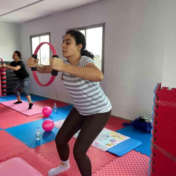 Pilates eğitmeni Büşra Çeçen-2