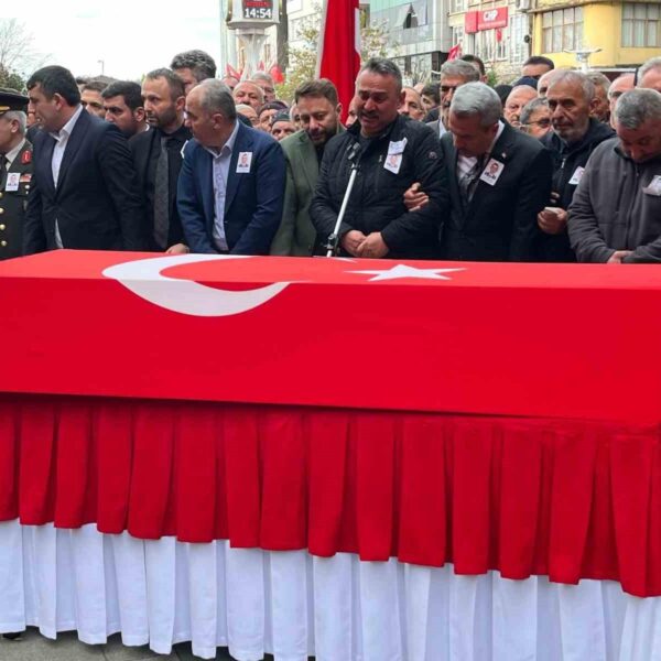 Rize Çayeli'deki cenaze töreni-1