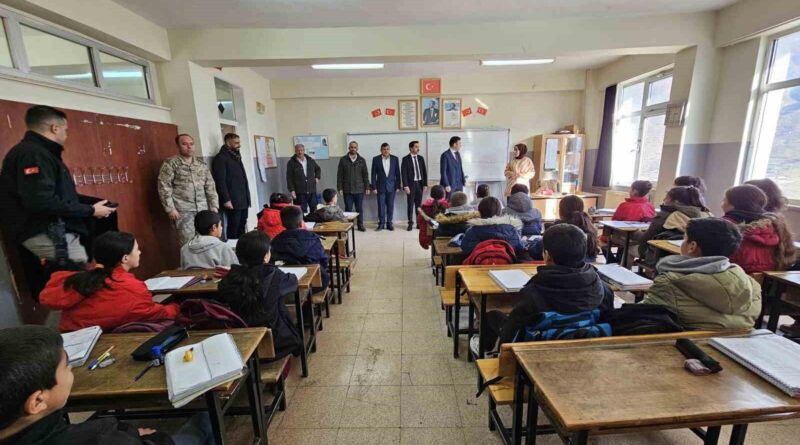 Siirt'in Pervari İlçesinde Yerel Kalkınma Toplantısı 1