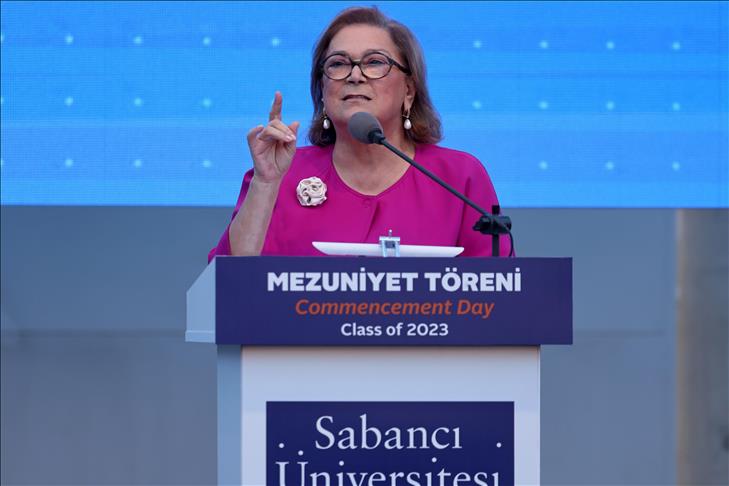güler sabancı'nın oğlu