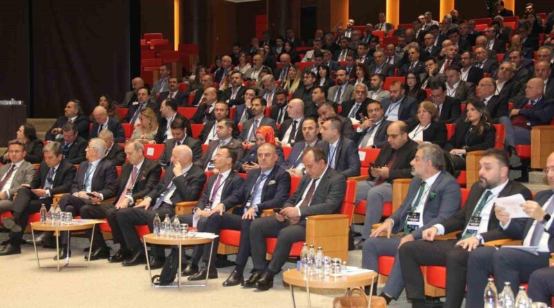 UND Başkanı Ergün Bilen: Uzun Yol Şoförlerinin Yaş Sınırı Bir Yıl Daha Uzatıldı 1