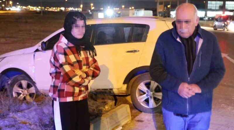 Aksaray'da Kaçak Göçmenleri Taşıyan Sürücü Jandarma Kovalamasında Kazaya Uğrayarak 'Ölümden D döndüm' İddiası 1